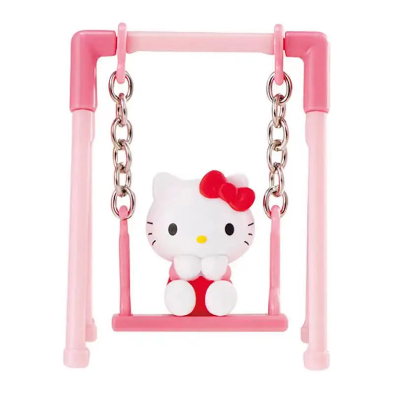 Columpio decorativo kawaii con figuras de Hello Kitty y amigos de estilo japonés — Don Gachapón